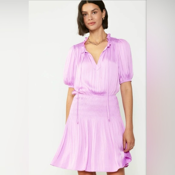 Current Air Smocked Pleated Floral White Mini Dress size XS - Picture 11 of 12